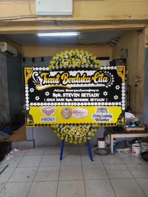 Papan Bunga di Kertanegara Haurgeulis